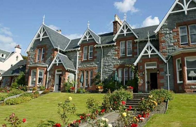Myrtle Bank Guest House Форт Уилям Екстериор снимка
